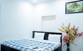 Hotel Tom - Jungpura Chruch Road